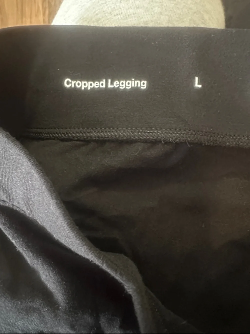 Sonoma cropped legging size L - Picture 2 of 3